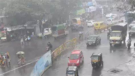 Bihar Weather News: बिहार में दाना चक्रवात का असर, आज इन 21 जिलों में बारिश का असर; तापमान में भी आई गिरावट
