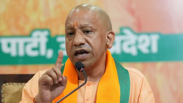 UP में  बड़ा बदलाव महिला पुलिसकर्मी के शहीद होने पर जीवनसाथी या कानूनी वारिस को मिल सकेगी अनुग्रह राशि आदेश जारी

